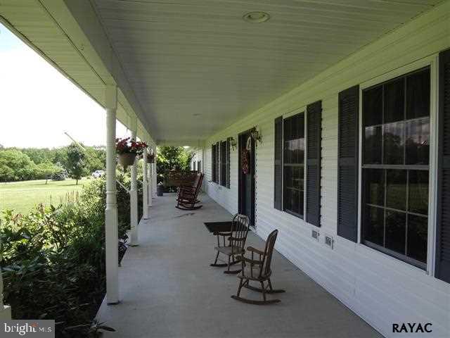 85 Schwartz Road Gettysburg, PA 17325 - Photo 7 of 34