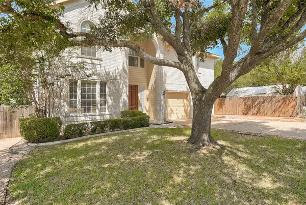 $2,300 | 1001 Clear Lake Lane, Leander, TX 78641