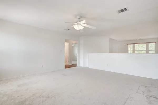 $2,300 | 1001 Clear Lake Lane, Leander, TX 78641