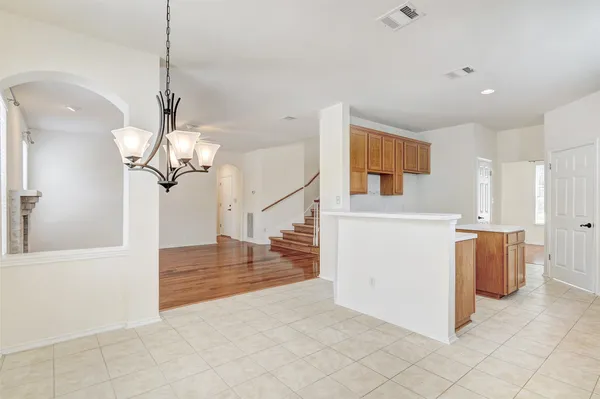 $2,300 | 1001 Clear Lake Lane, Leander, TX 78641