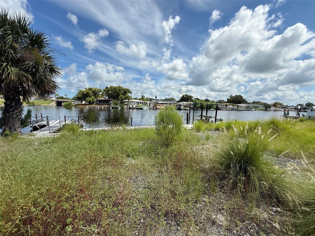5251 Boardwalk Street Holiday, FL 34690 - Photo 7 of 11