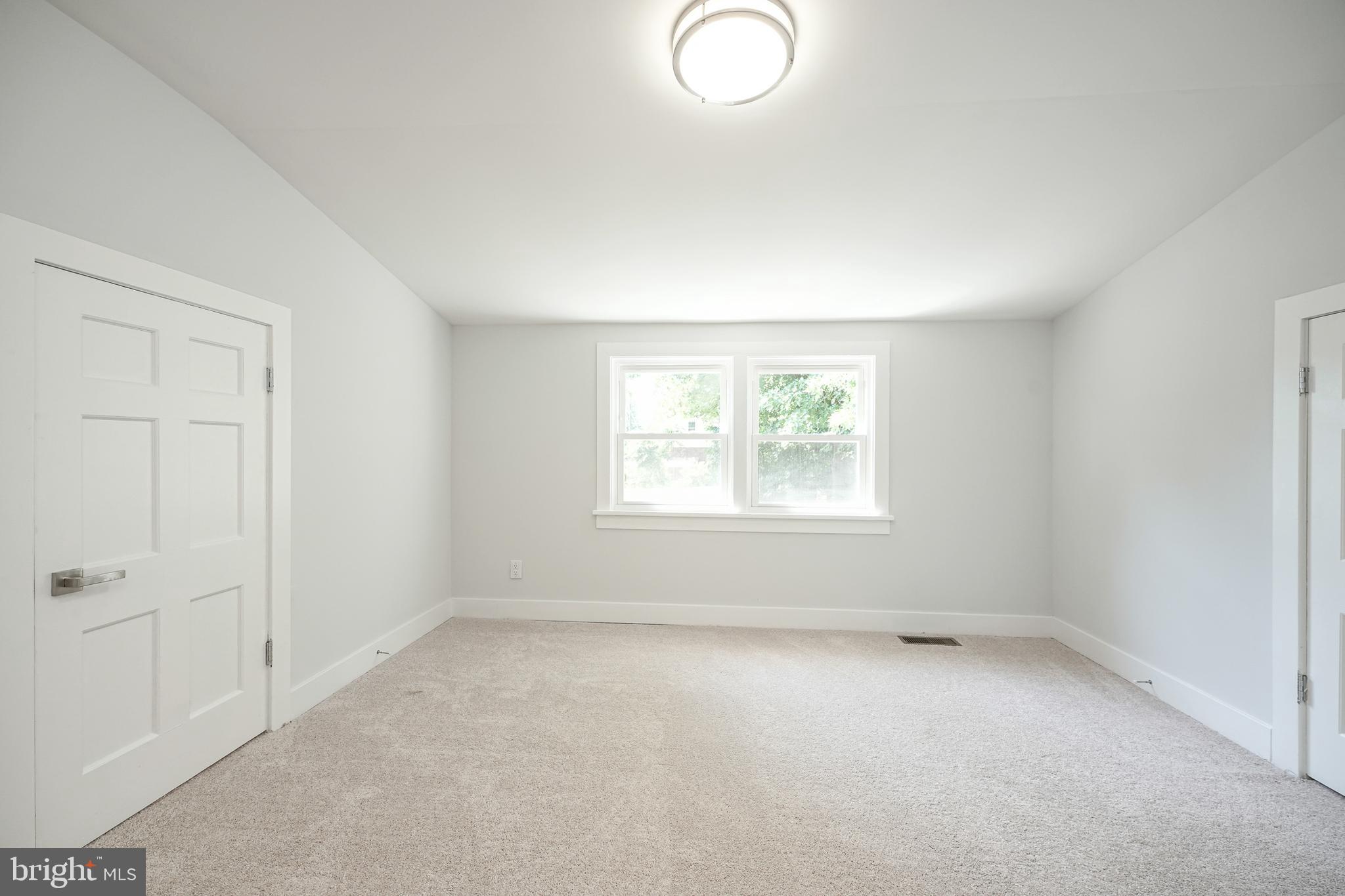 1600 Prospect Ridge Boulevard Haddon Heights, NJ 08035 - Photo 33 of 57 Gallery Image 33