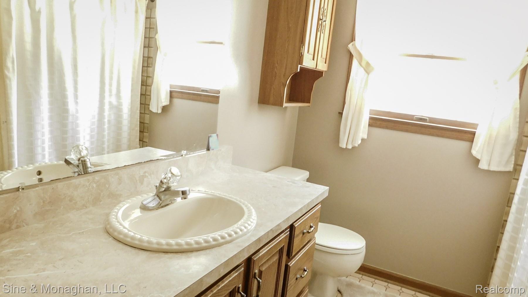 2570 Werner Road Columbus, MI 48063 - Photo 13 of 41 DSCN4228 (1).jpg
