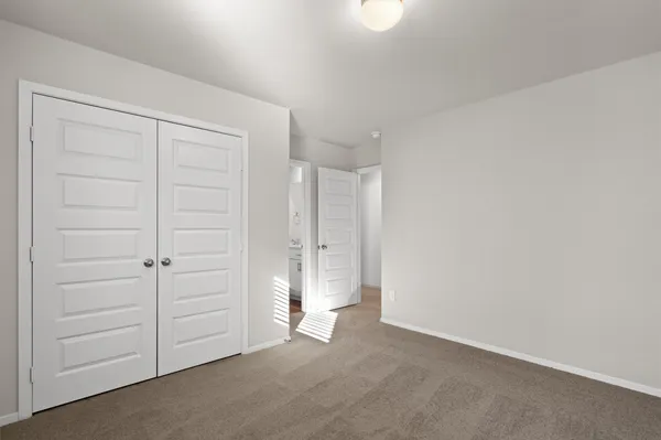 $2,450 | 2713 Towy Road, Manor, TX 78653