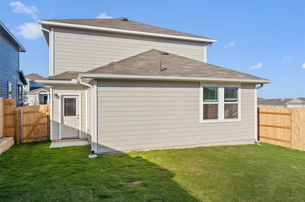 $2,450 | 2713 Towy Road, Manor, TX 78653