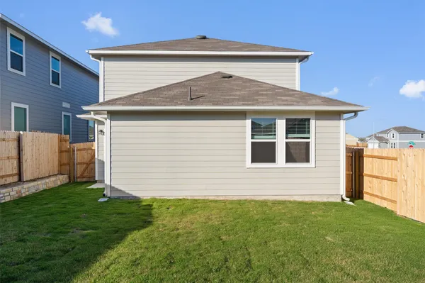 $2,450 | 2713 Towy Road, Manor, TX 78653