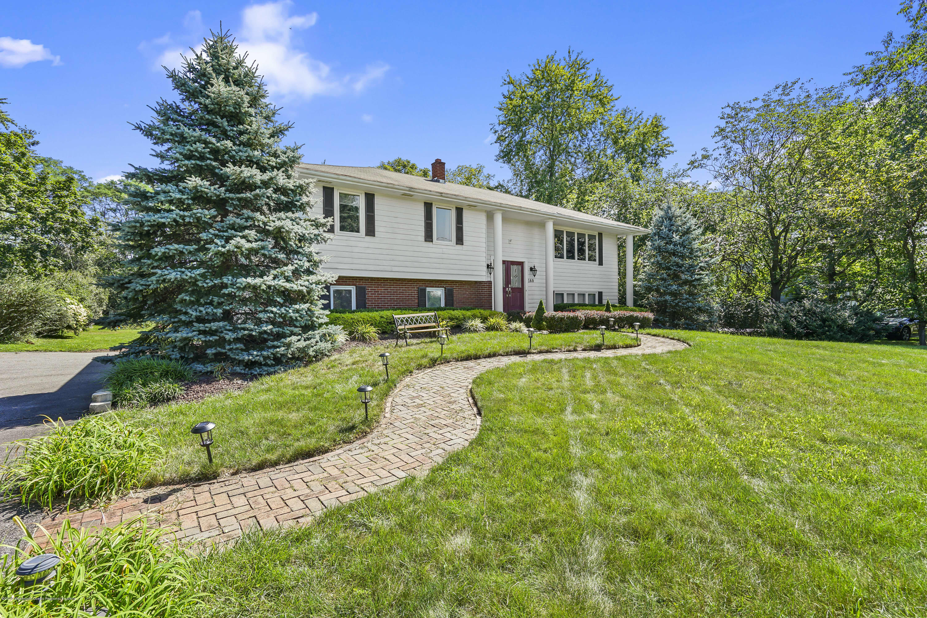 140 Conover Road Morganville, NJ 07751 - Photo 4 of 38 DSC09434