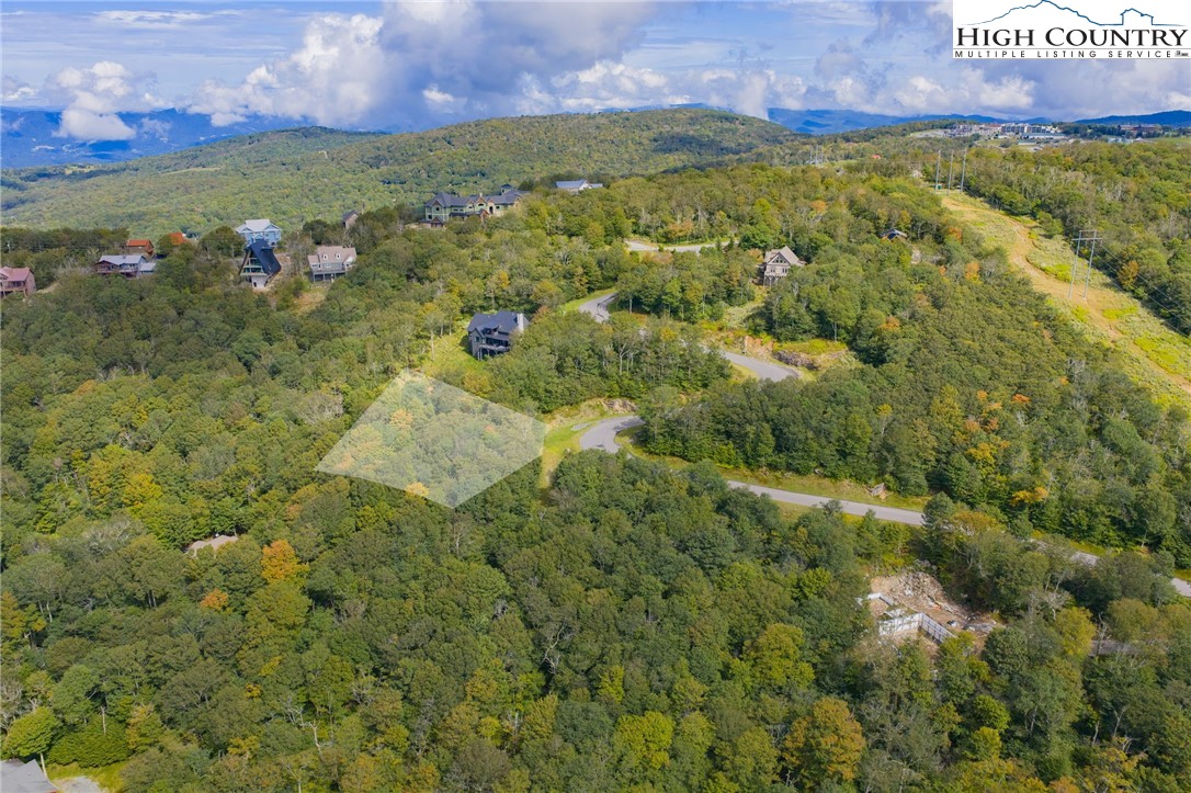 11 Fox Crest Road Beech Mountain, NC 28604 - Photo 11 of 15 a view of an outdoor space and a yard
