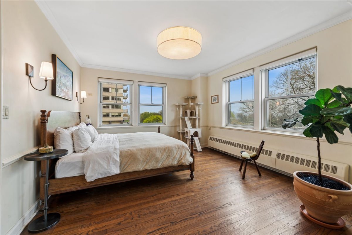 5555 North Sheridan Road, Unit 316 Chicago, IL 60640 - Photo 7 of 26