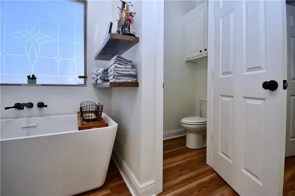 $380,500 | 507 Sophie Lane, Dry Prong, LA 71423