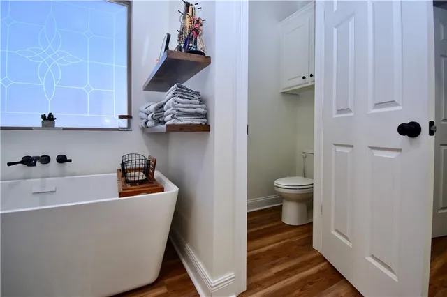 $380,500 | 507 Sophie Lane, Dry Prong, LA 71423