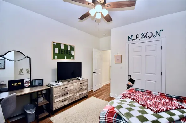 $380,500 | 507 Sophie Lane, Dry Prong, LA 71423