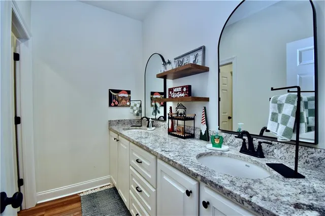 $380,500 | 507 Sophie Lane, Dry Prong, LA 71423