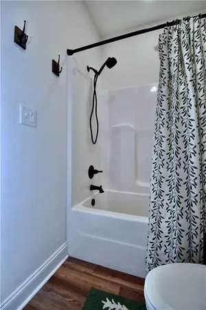 $380,500 | 507 Sophie Lane, Dry Prong, LA 71423