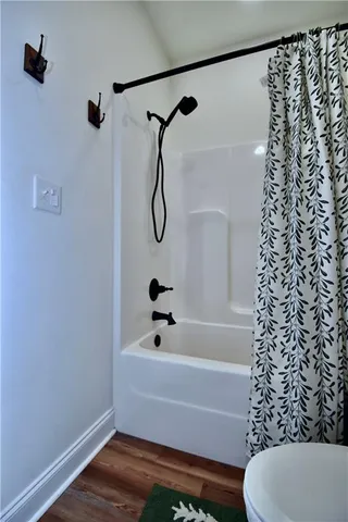 $380,500 | 507 Sophie Lane, Dry Prong, LA 71423