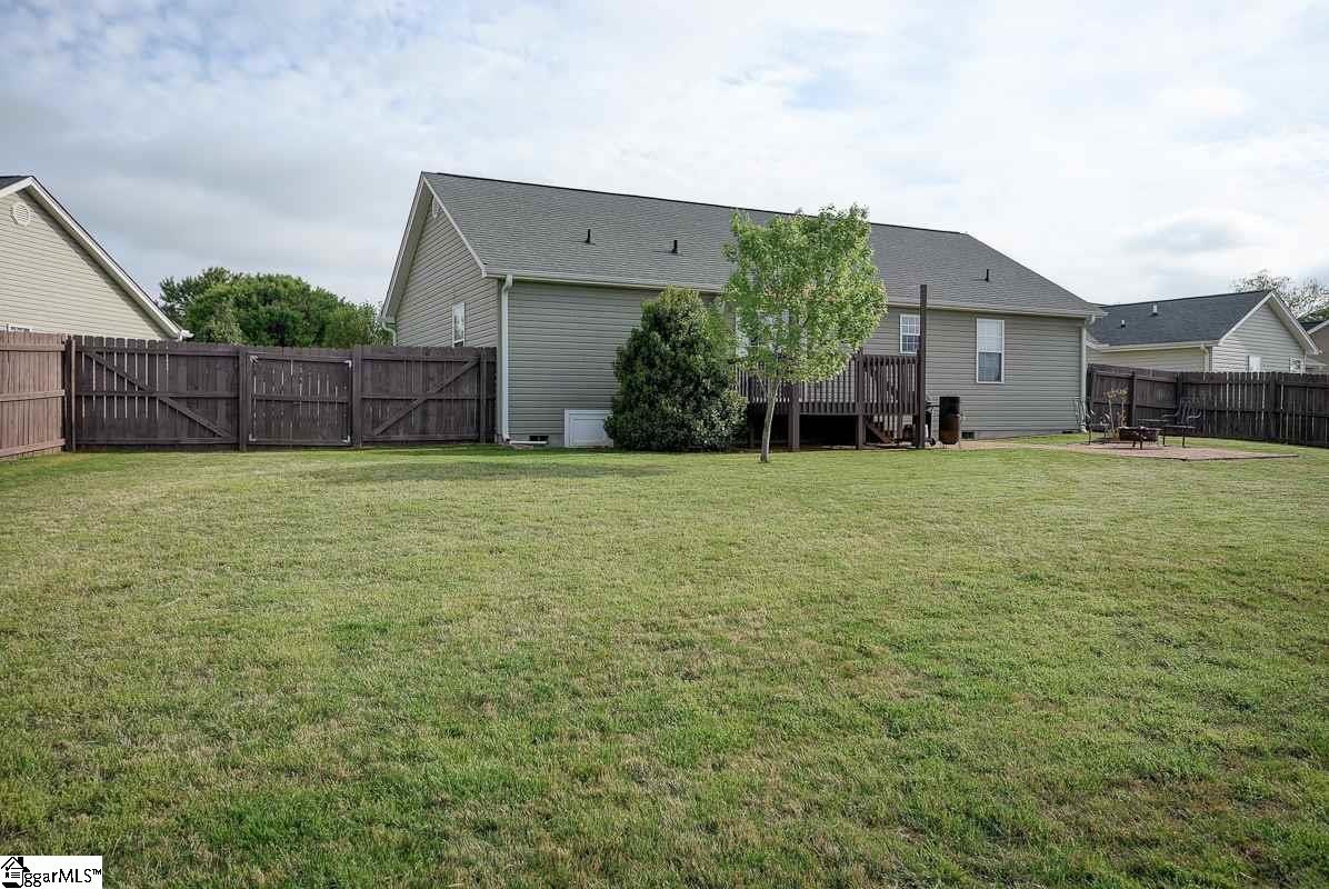 264 Sleepy River Road Simpsonville, SC 29681 - Photo 33 of 33 Gallery Image 33