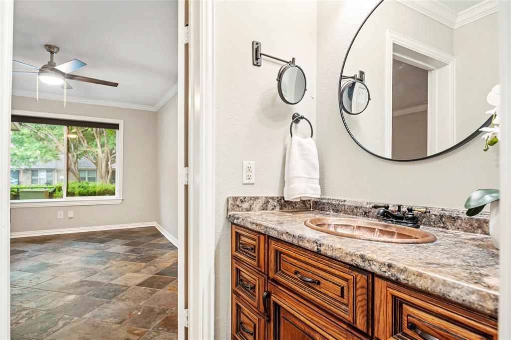 13571 Waterfall Way Dallas, TX 75240 - Photo 17 of 30