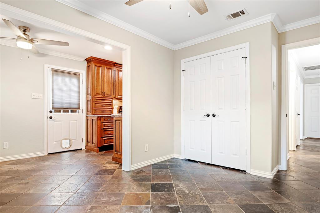 13571 Waterfall Way Dallas, TX 75240 - Photo 27 of 30 Bedroom 3