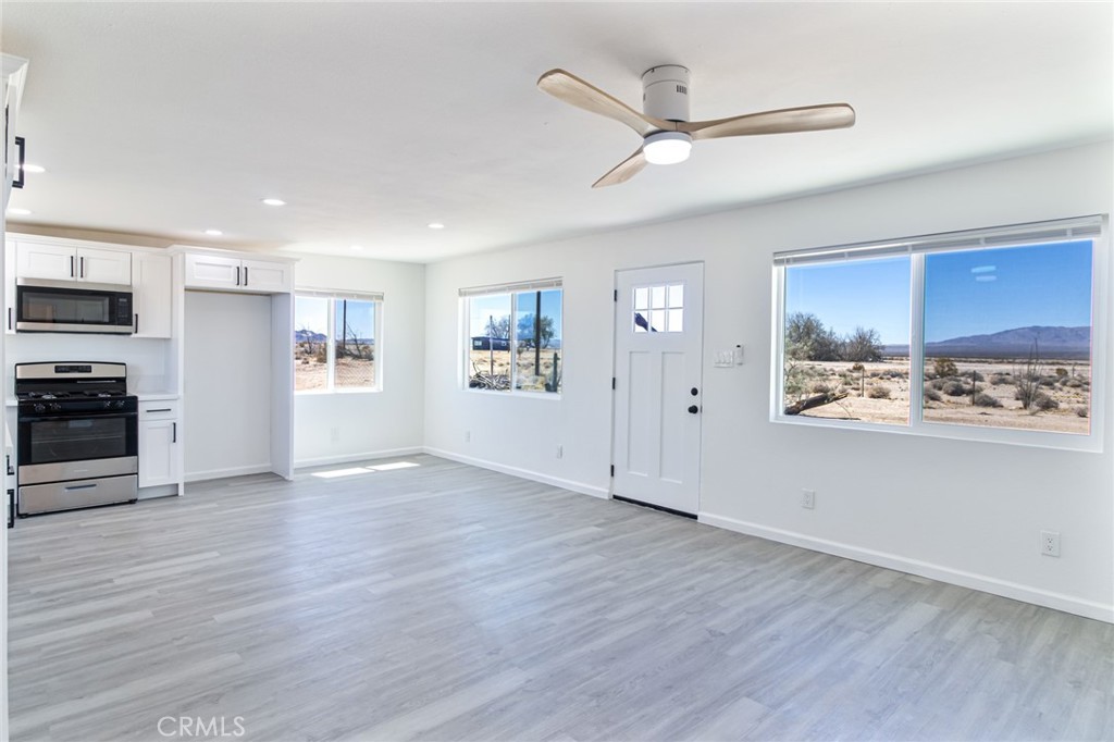 81884 Montgomery Road Twentynine Palms, CA 92277 - Photo 7 of 17