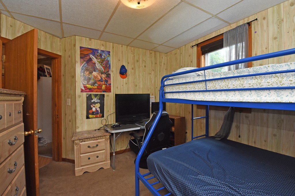 13 St Johns Road Worcester, MA 01603 - Photo 8 of 32 Gallery Image 8