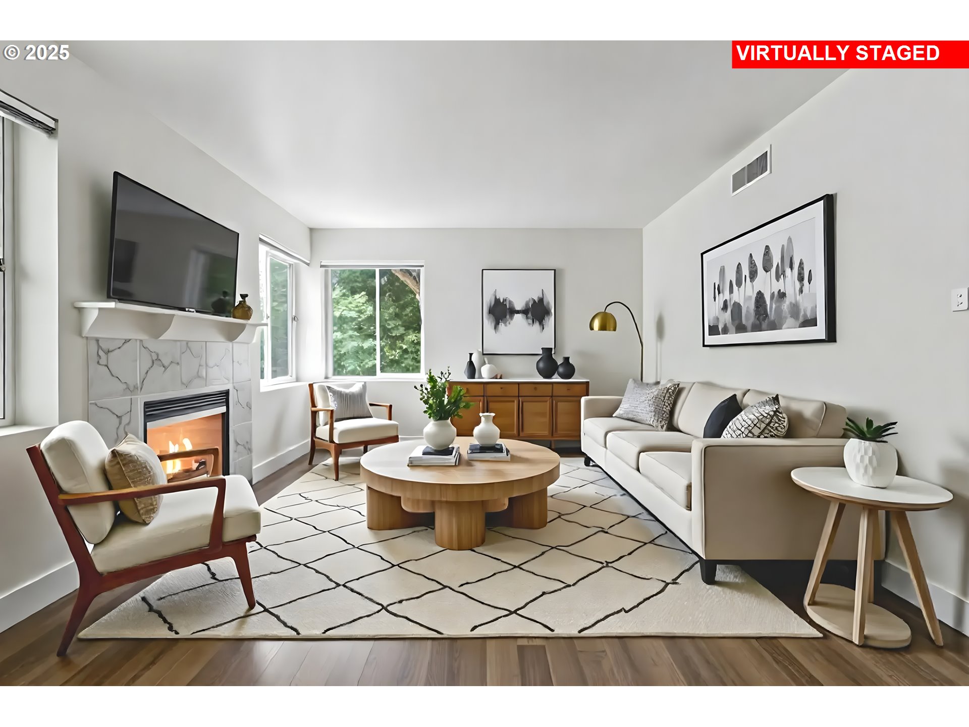 6605 West Burnside Road, Unit 129 Portland, OR 97225 - Photo 5 of 36 Living Room