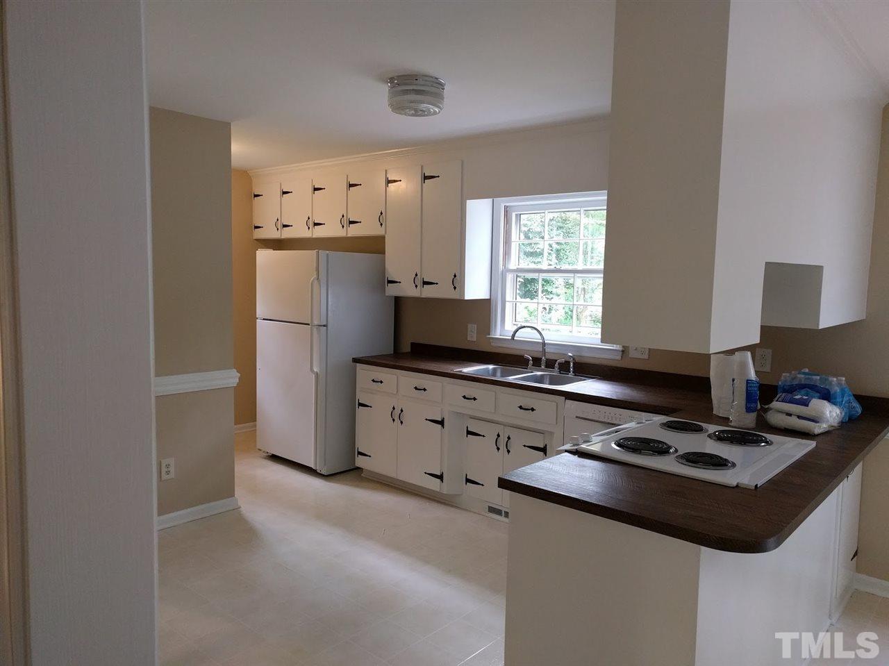 8320 Bells Lake Road Apex, NC 27539 - Photo 7 of 25 Gallery Image 7