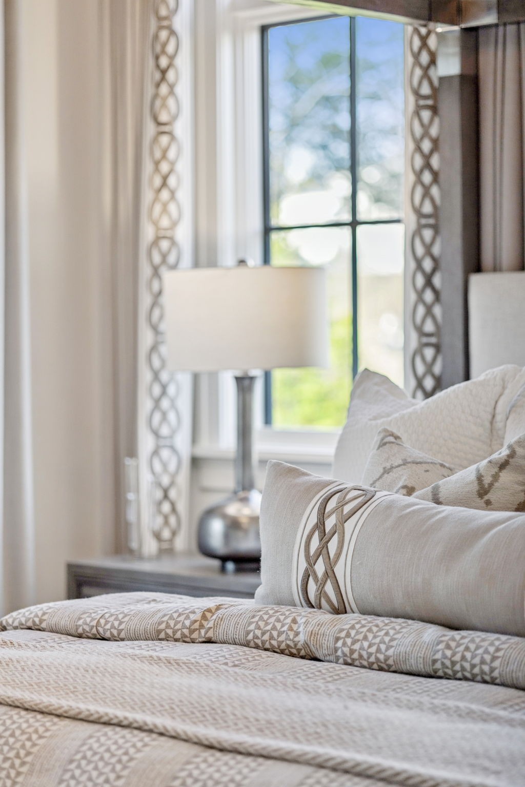 7573 Whiskey Road College Grove, TN 37046 - Photo 28 of 100 a bedroom with a bed and a window