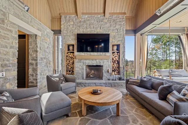 $10,995,000 | 7573 Whiskey Road, College Grove, TN 37046