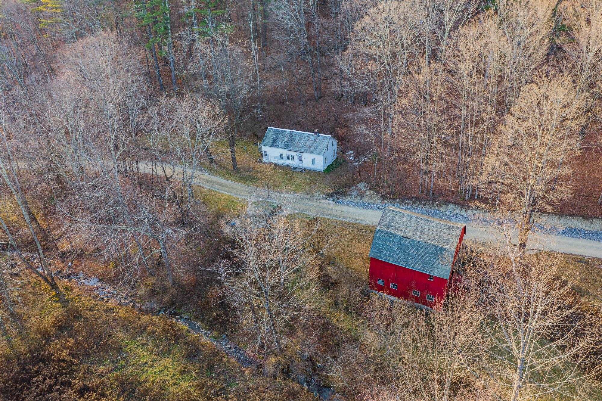 207 W Road Sandgate, VT 05250 - Photo 11 of 26 Gallery Image 11