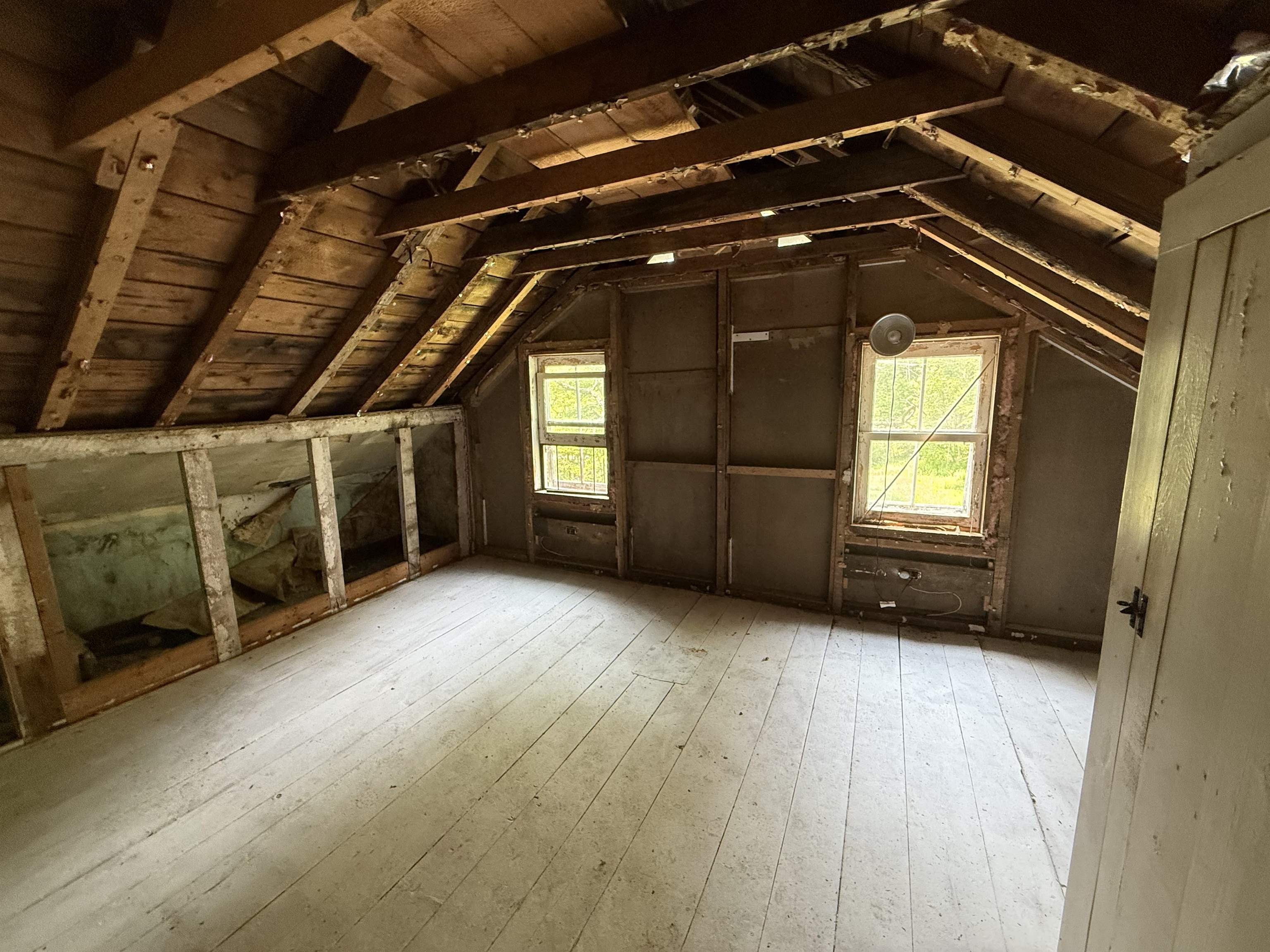 207 W Road Sandgate, VT 05250 - Photo 2 of 26 Gallery Image 2