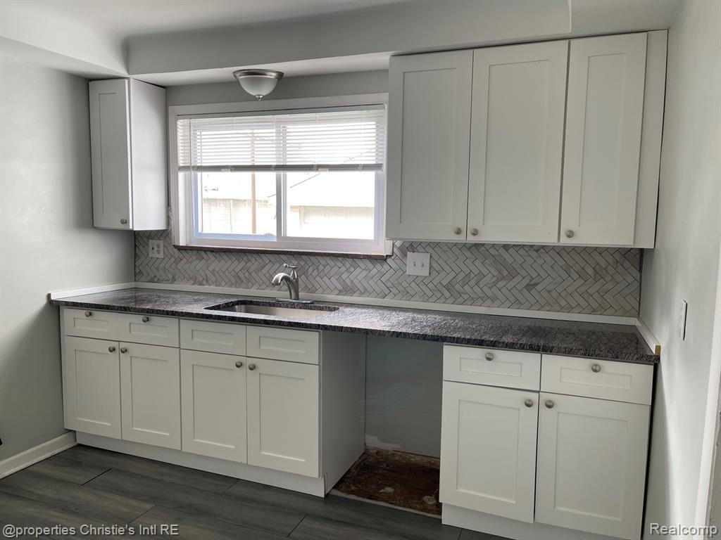 3445 Harvard Road Detroit, MI 48224 - Photo 6 of 13
