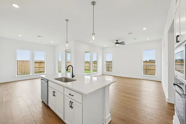 $438,210 | 23506 Steely Thicket Trail, Tomball, TX 77375