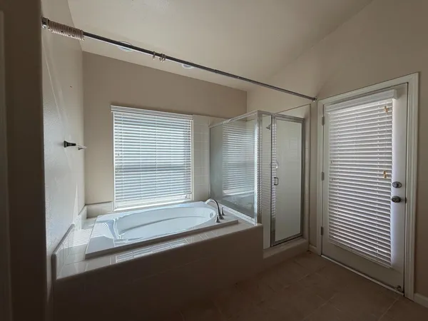 $689,000 | 548 West Serena Avenue, Clovis, CA 93619