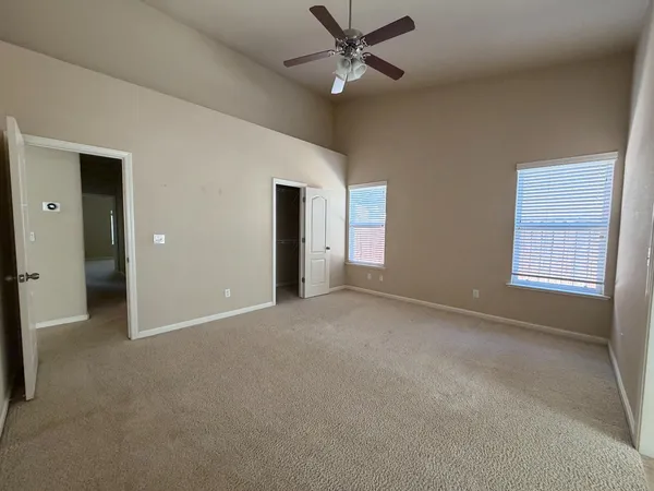 $689,000 | 548 West Serena Avenue, Clovis, CA 93619