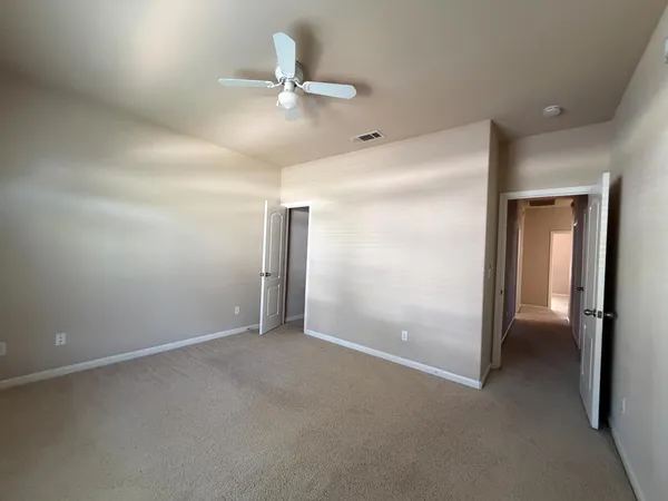 $689,000 | 548 West Serena Avenue, Clovis, CA 93619