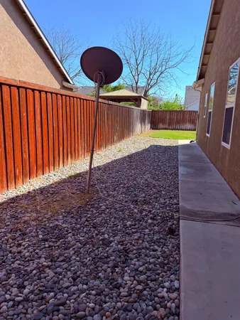 $689,000 | 548 West Serena Avenue, Clovis, CA 93619