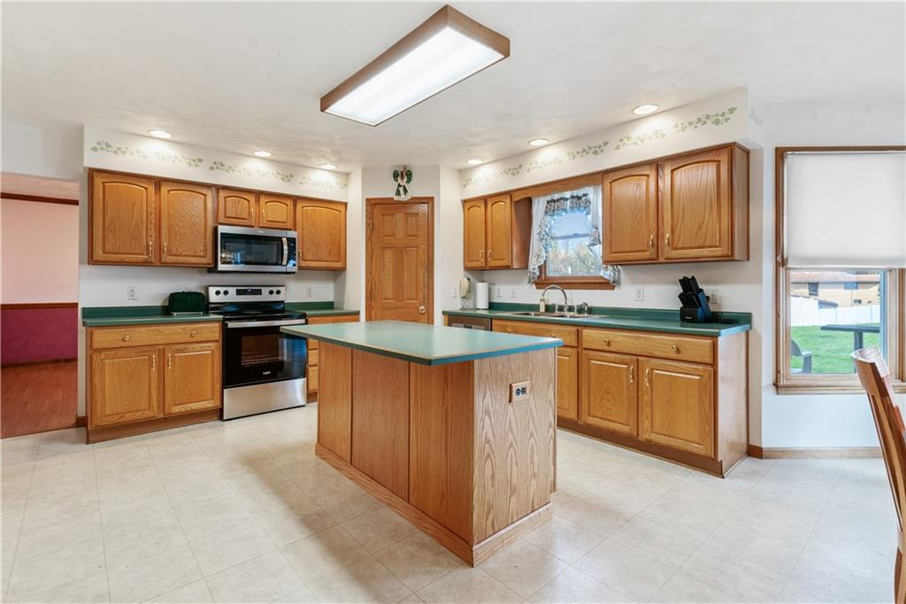 1069 Finchley Road Irwin, PA 15642 - Photo 8 of 25 All new appliances- microwave, oven, dishwasher, refrigerator