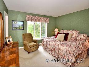 2701 Little River Road Hendersonville, NC 28739 - Photo 9 of 24 Gallery Image 9