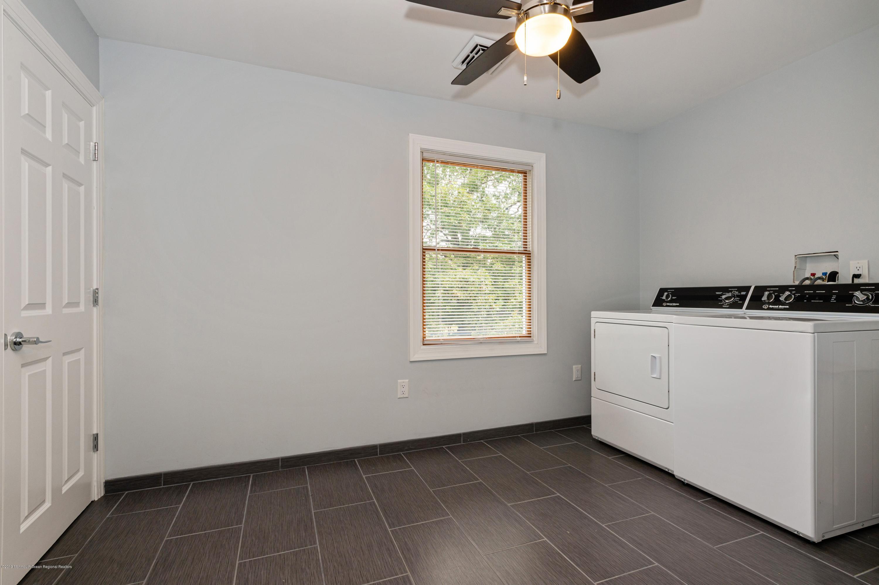 181 Jackson Mills Road Jackson, NJ 08527 - Photo 14 of 21 15_181JacksonMillsRd_44_LaundryRoom_HiRe