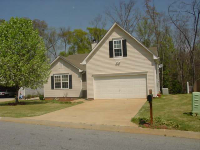 103 Rivereen Way Simpsonville, SC 29680 - Photo 1 of 9 Gallery Image 1