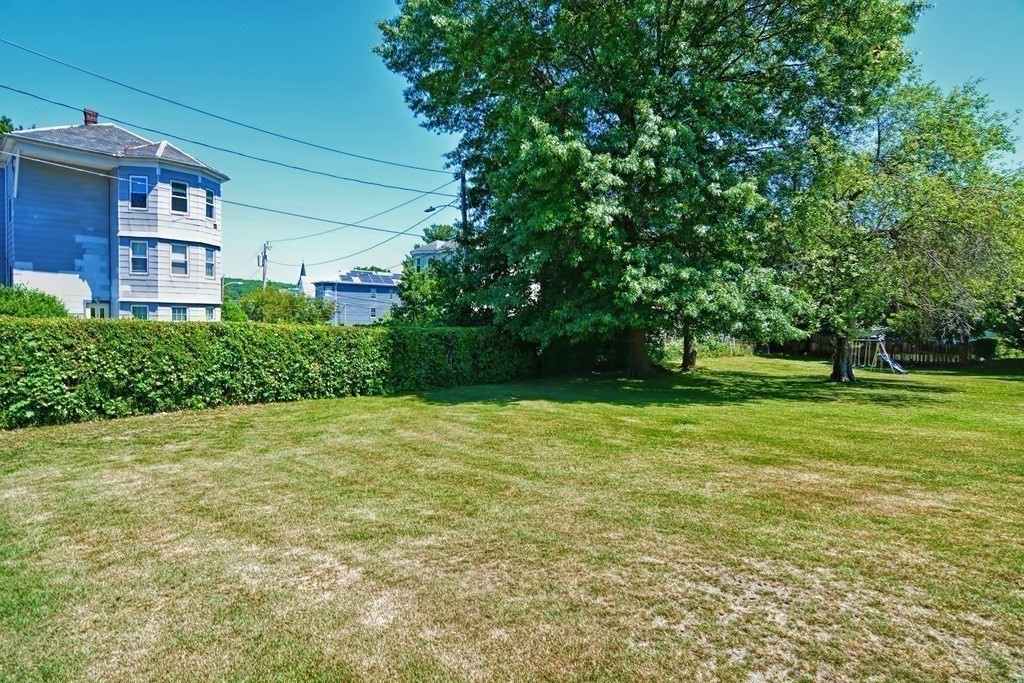 27 A Whipple Street Worcester, MA 01607 - Photo 8 of 15 Gallery Image 8