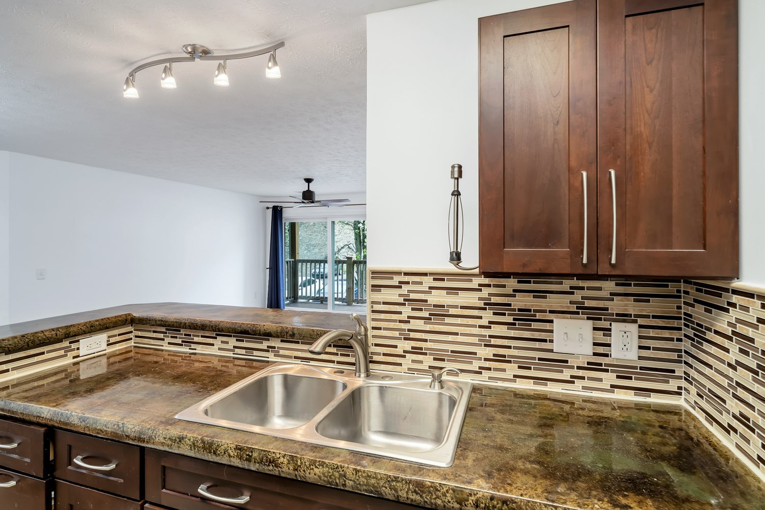 380 Timber Ridge Drive, Unit 7 Wilder, KY 41071 - Photo 9 of 21 Gallery Image 9