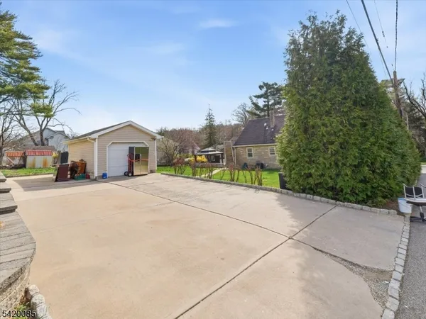 $4,400 | 95 Sycamore Avenue, Livingston, NJ 07039