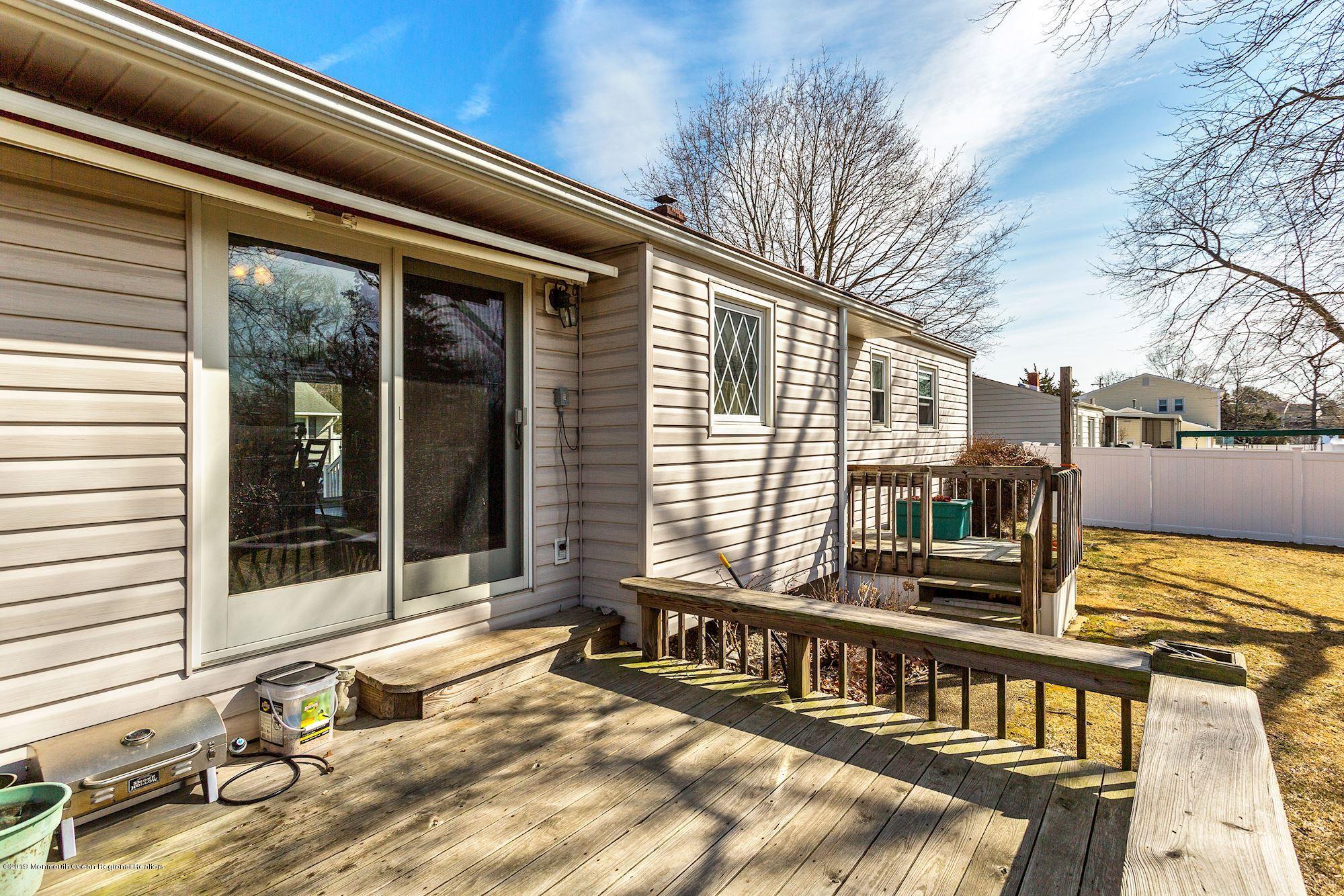 710 Hardean Road Brick, NJ 08724 - Photo 31 of 37 deck