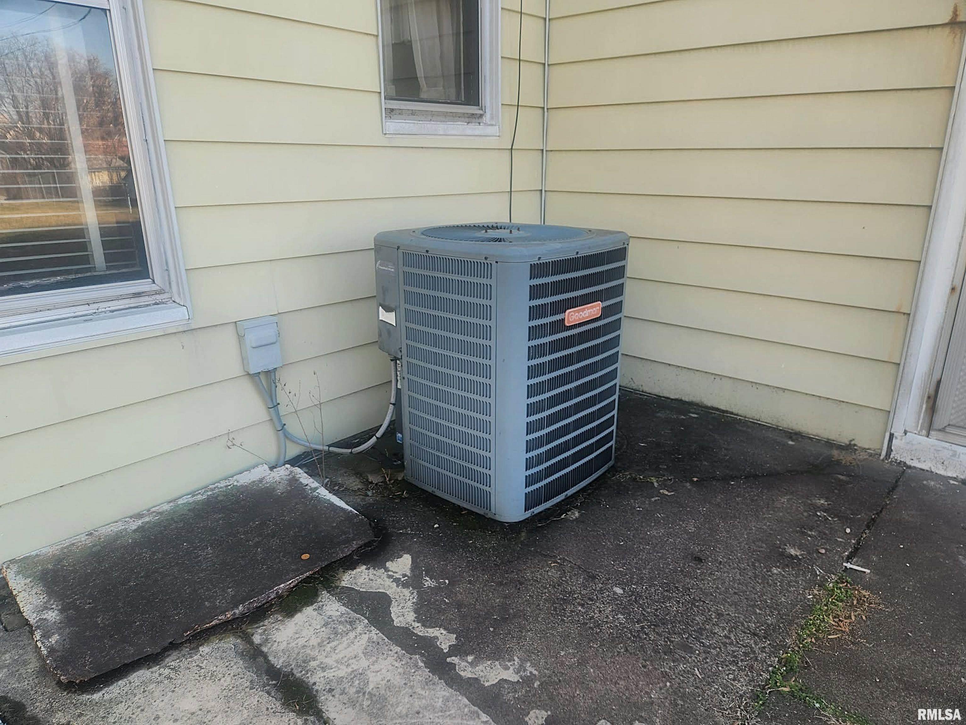 635 Ohio Street Quincy, IL 62301 - Photo 17 of 22