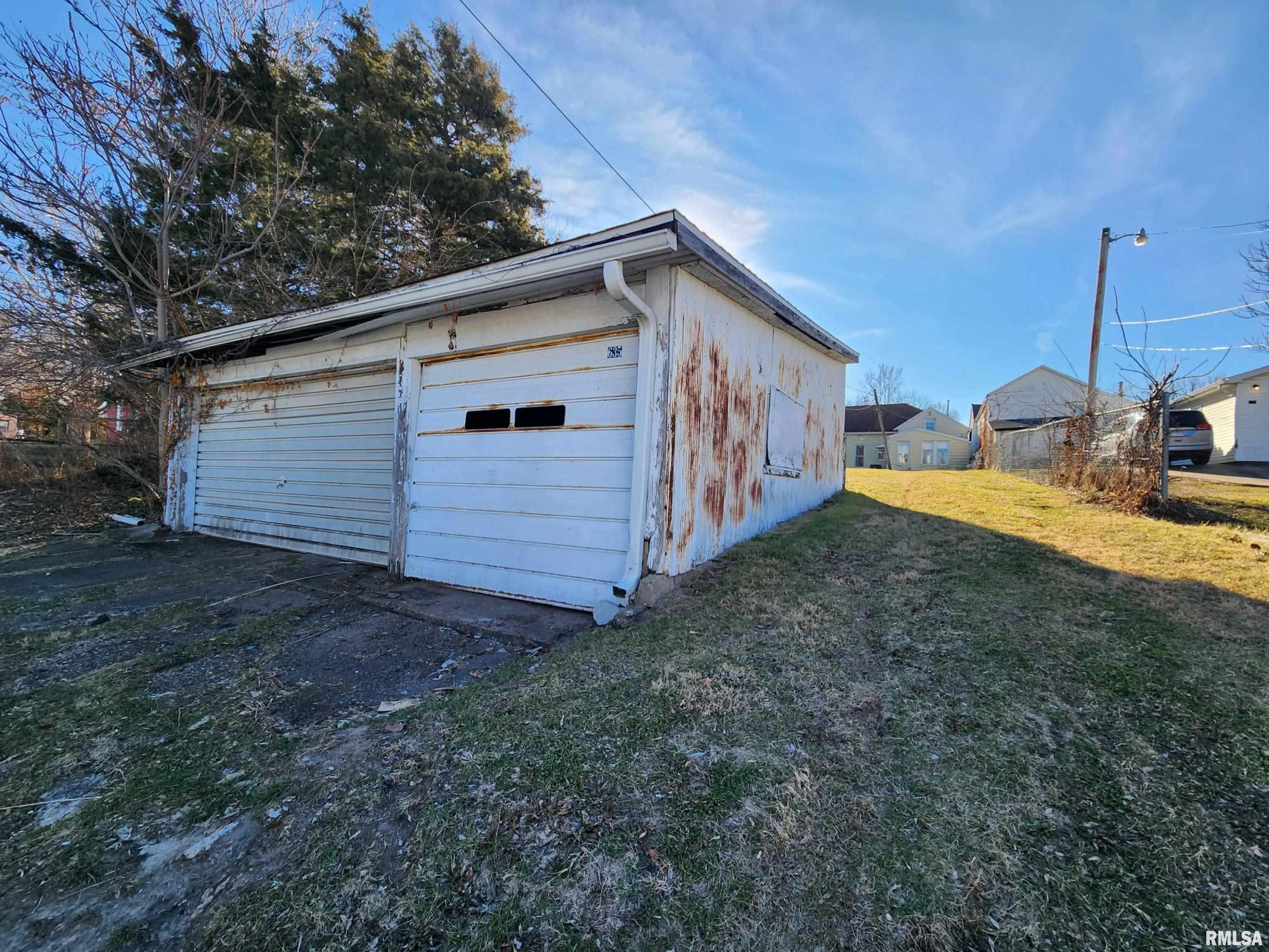 635 Ohio Street Quincy, IL 62301 - Photo 19 of 22