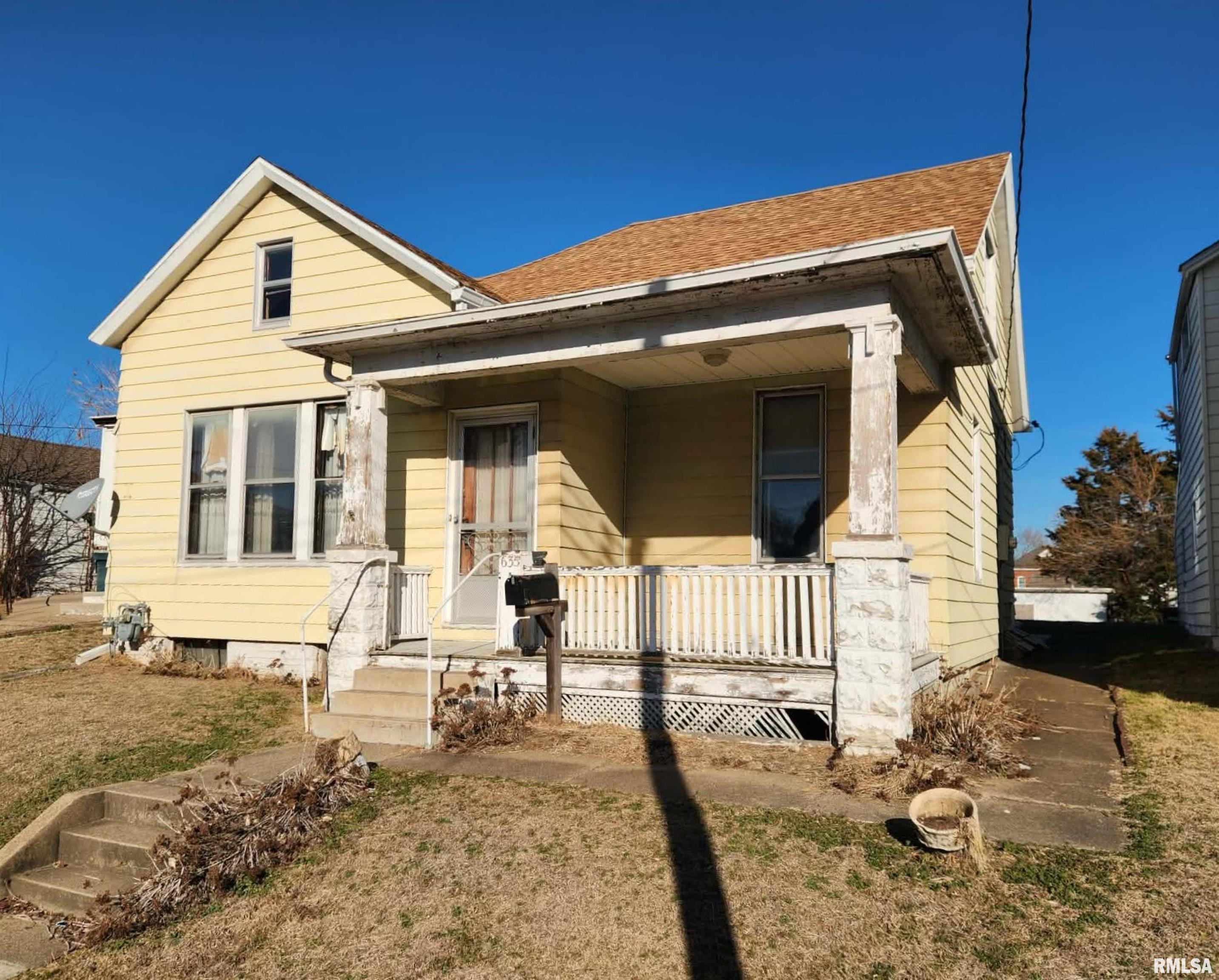 635 Ohio Street Quincy, IL 62301 - Photo 2 of 22