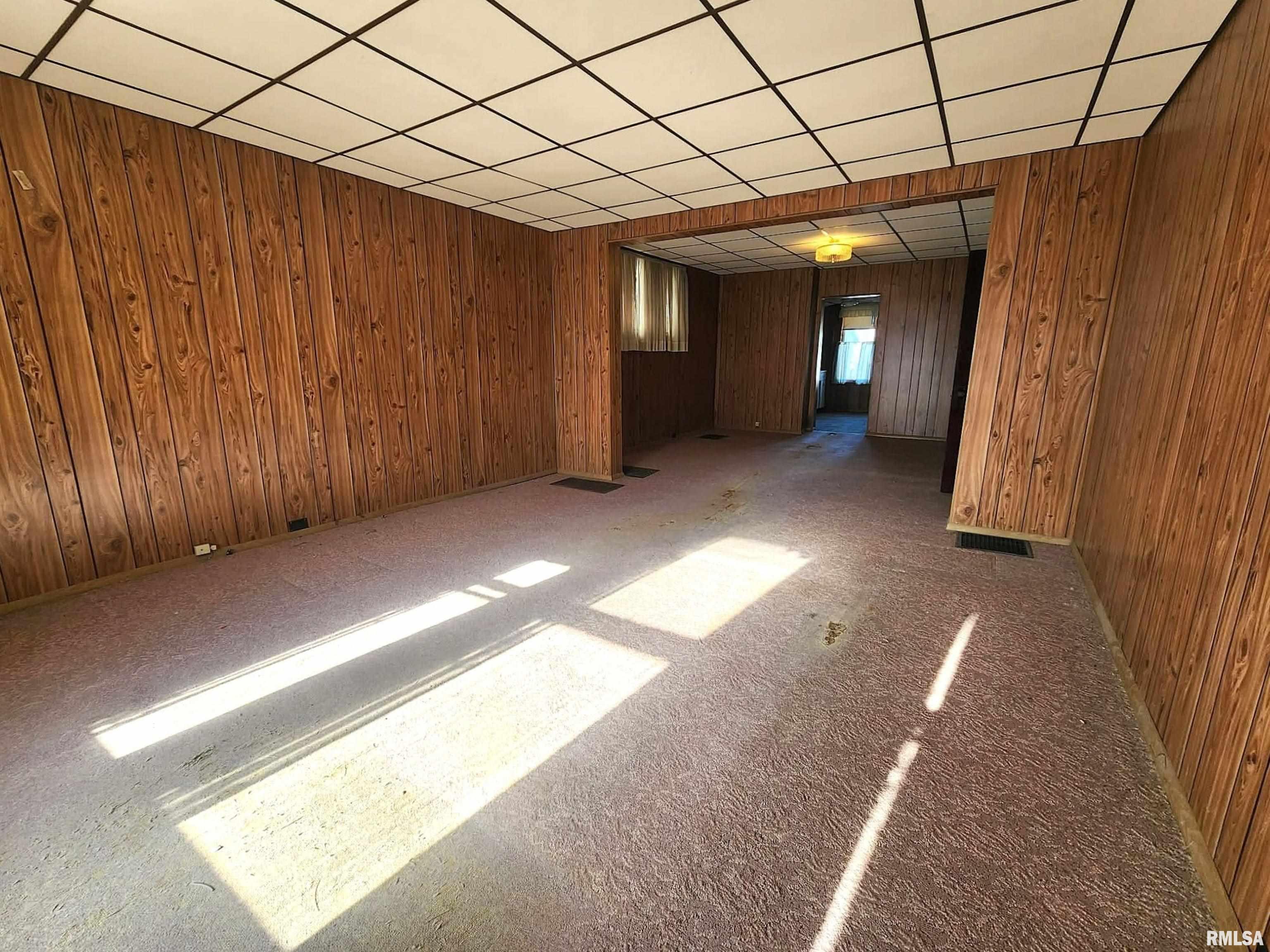 635 Ohio Street Quincy, IL 62301 - Photo 4 of 22