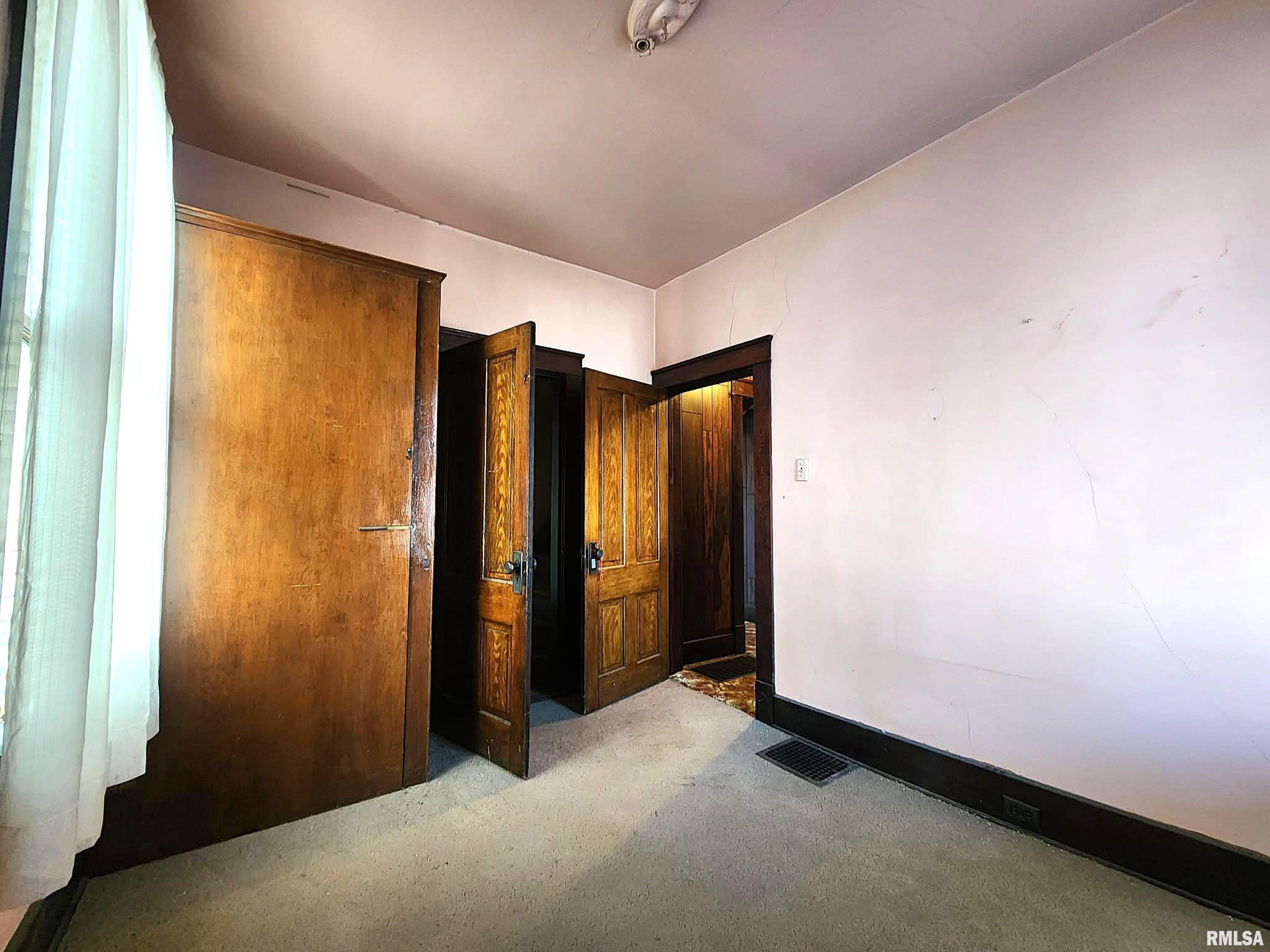 635 Ohio Street Quincy, IL 62301 - Photo 10 of 22