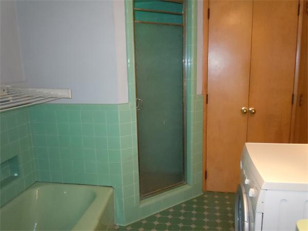 833 Chestnut Street Springfield, MA 01107 - Photo 21 of 29 Gallery Image 21